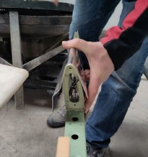 Blech auf Au&szlig;enfl&uuml;gel