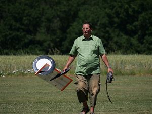 asymmetrischer Nurfl&uuml;gel